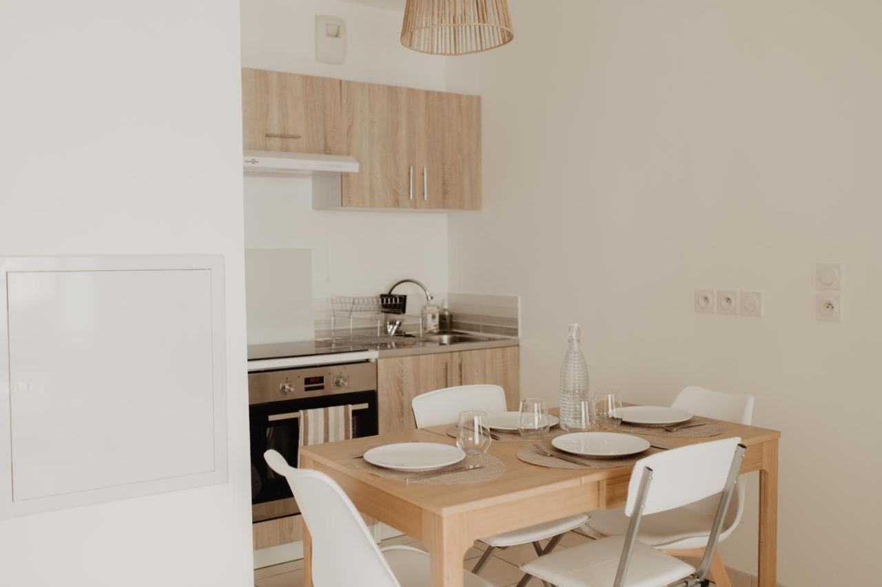 Bel Appartement Climatise Avec Place De Parking Marsilya Dış mekan fotoğraf